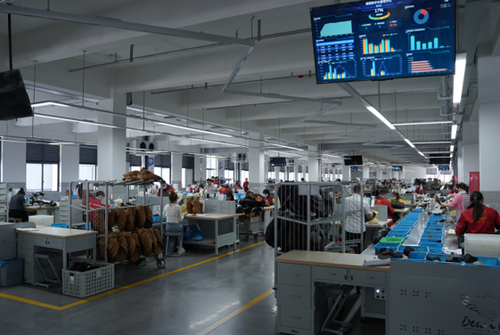 中小制造业工厂数字化转型 传统鞋业借助抖音电商“突围”